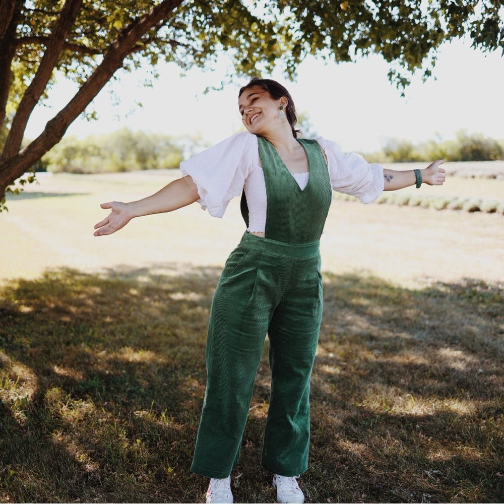 Ellie Mae Overalls - Sage Green Corduroy size 6